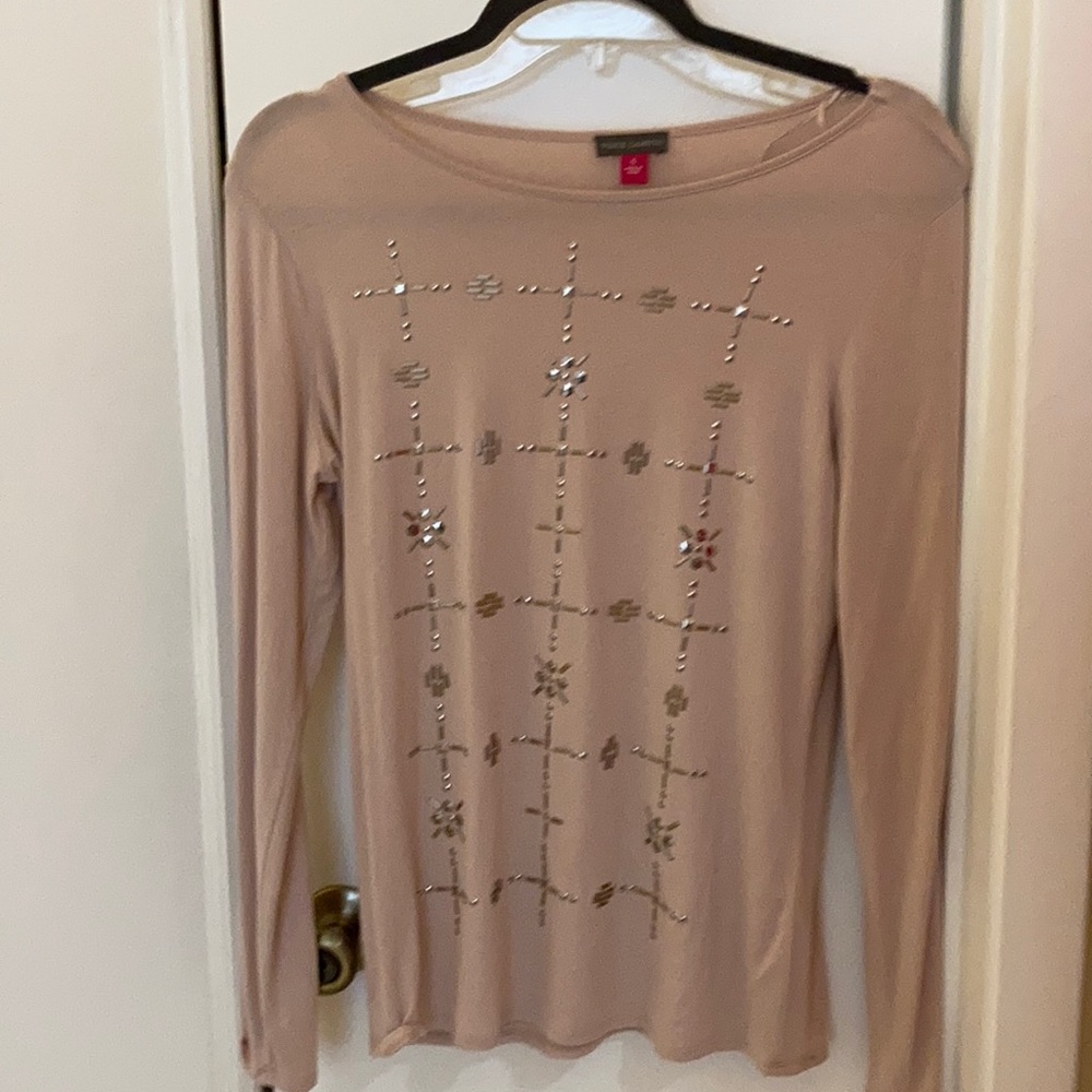 Vince Camuto long sleeved t shirt with silver